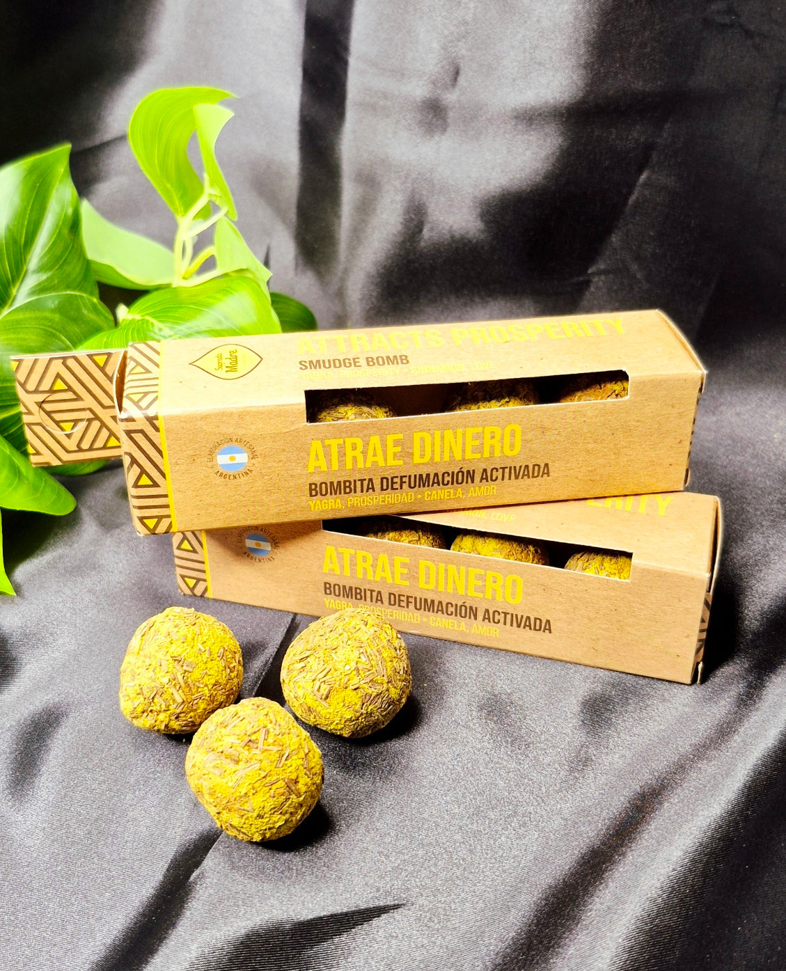 'Attracts Prosperity' Smudge Bomb