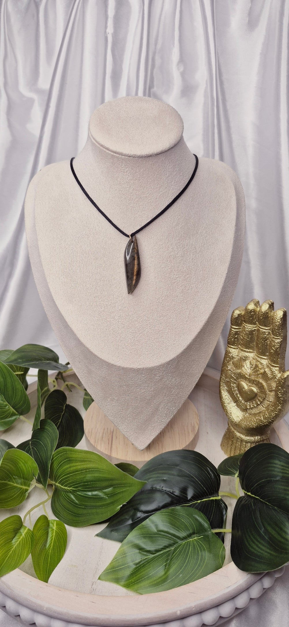 Labradorite Pendant (Orange)