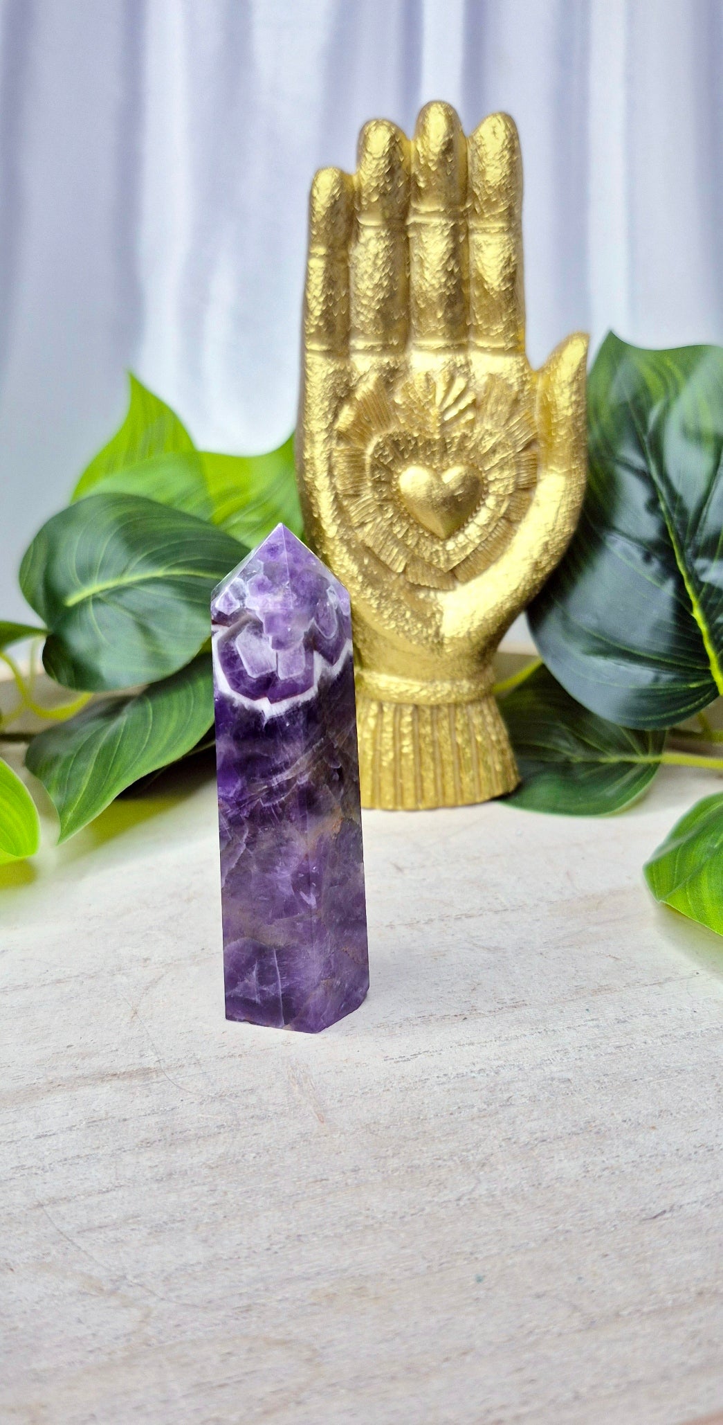 Chevron Amethyst Point