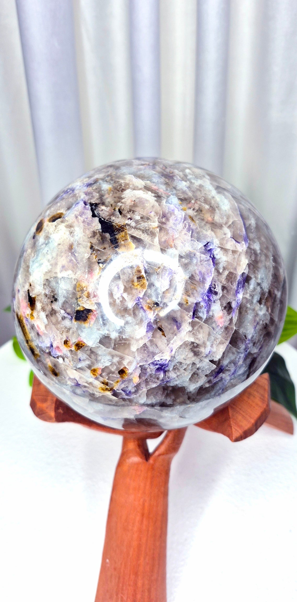 Statement Piece Unicorn Sphere